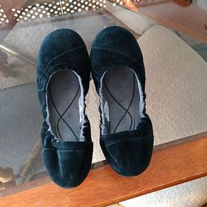 Eddie Bauer foldable flats